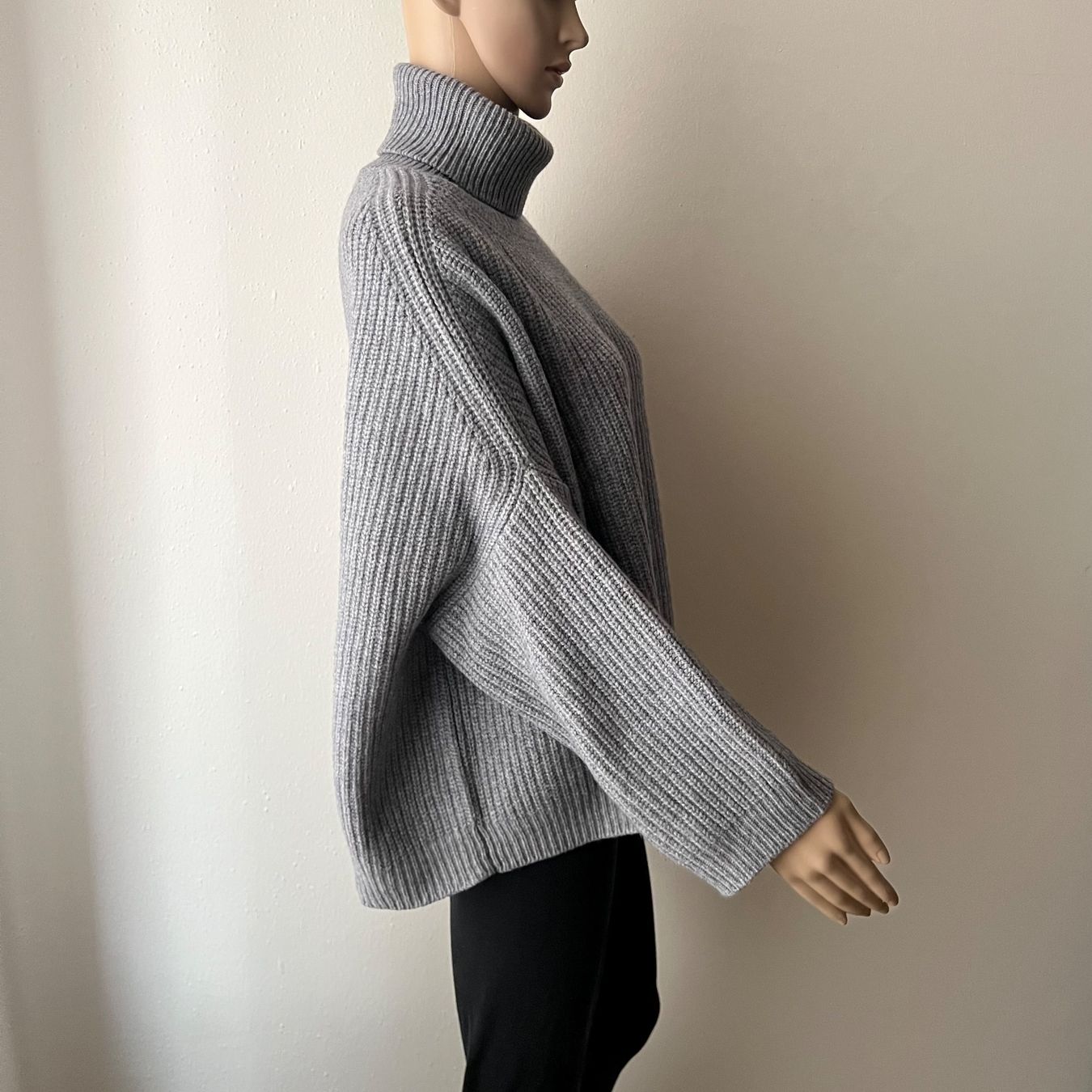 Maglioni & Felpe: MR MITTENS Rollkragenpullover | Wolle & Kaschmir 🩶 – Usato da Zürich venduto da ClosetQueen 6