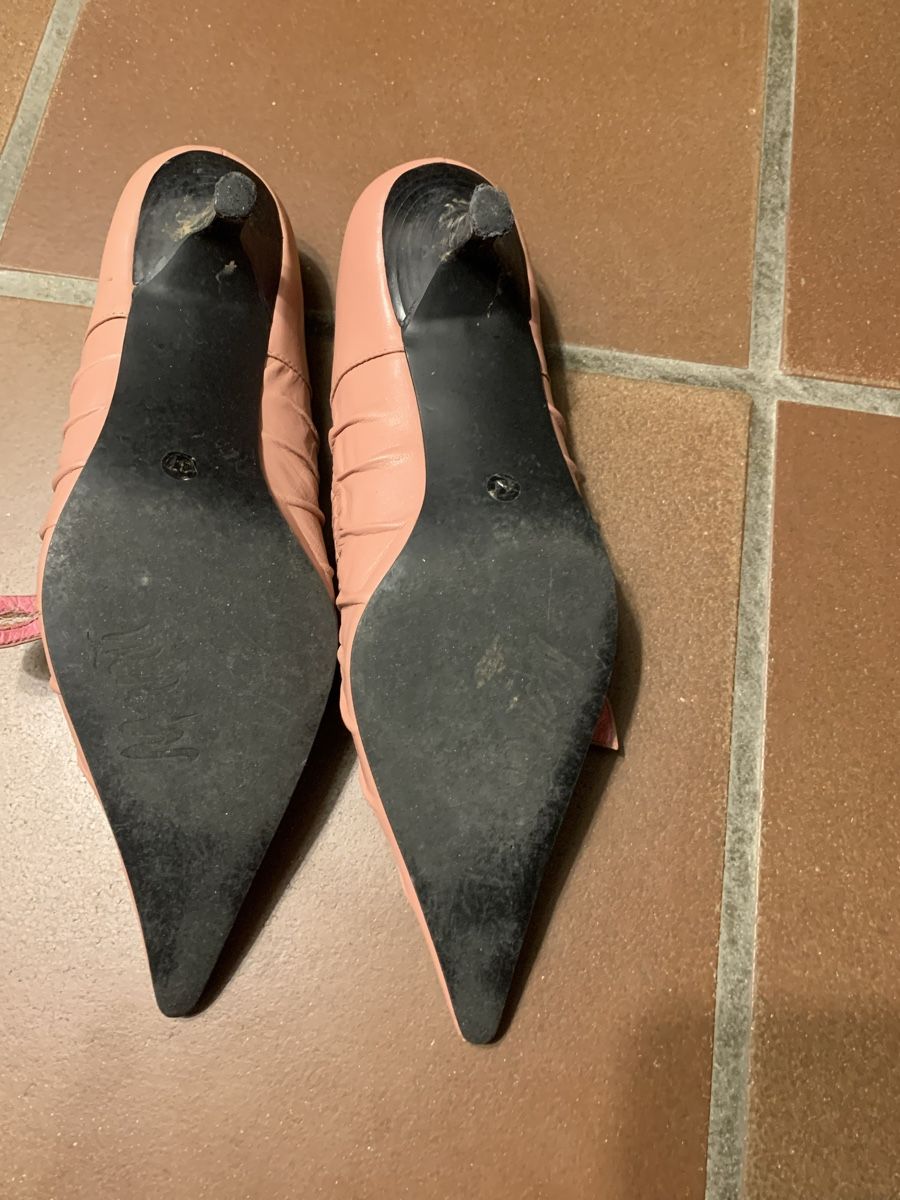Scarpe da donna: Rosa Lederhalbschuhe 37 – Usato da Küttigen venduto da osiamo 1