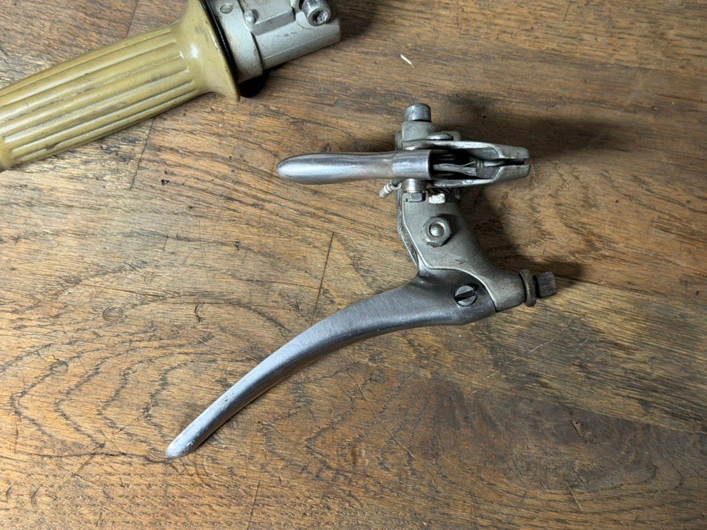 Pièces pour mobylette: Griffset Piaggio original oldie – D'occasion à Bolken par si.x.las 3