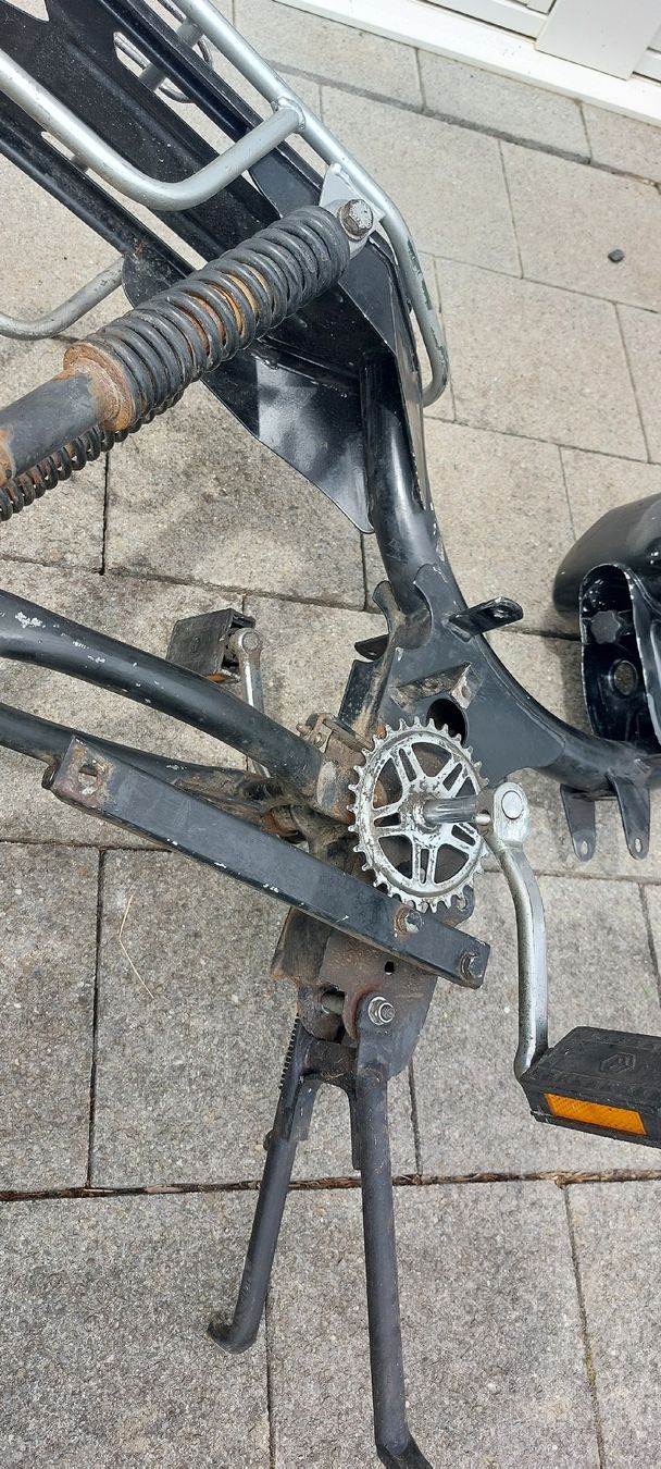 Alpa Cyclomoteurs: Töffli Rahmen Alpa – D'occasion à Giswil par Stocki02 2