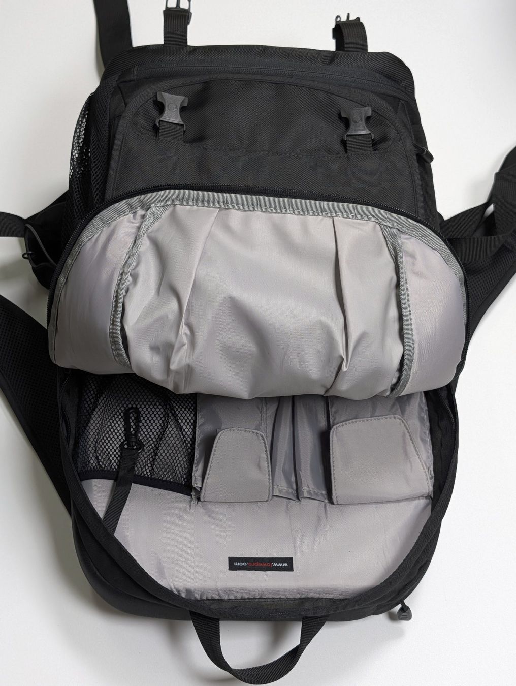 Lowepro Rucksäcke: Lowepro Fastpack 250 - gebraucht – Gebraucht aus Thalwil von miguev 4