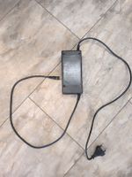 Chargeur trottinette électrique 54.6V 