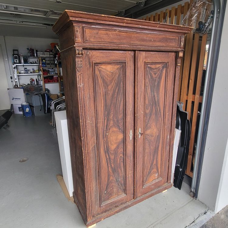 Alter Schrank Kaufen auf Ricardo