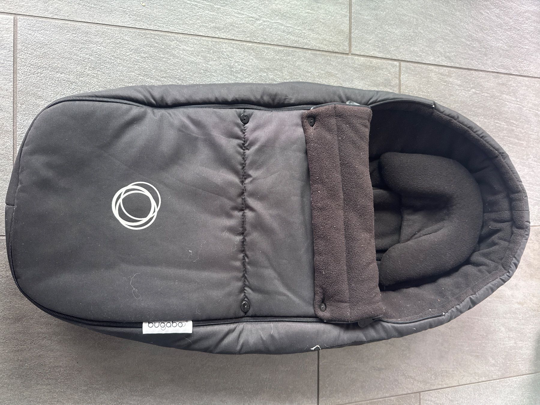 Bugaboo Poussette: Bugaboo Bee Cocoon Winter-Thermo-Fußsackdecke – D'occasion à Wädenswil par kir_7hdr