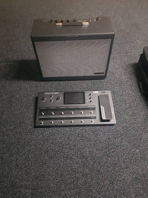 Amplificatori: Headrush ELEVEN inkl. Fender Tonmaster FR-12 – Usato da Winterthur venduto da Ppap
