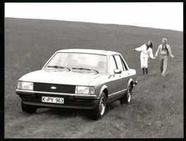 Fotografie Auto Ford Granada, Limousine 
