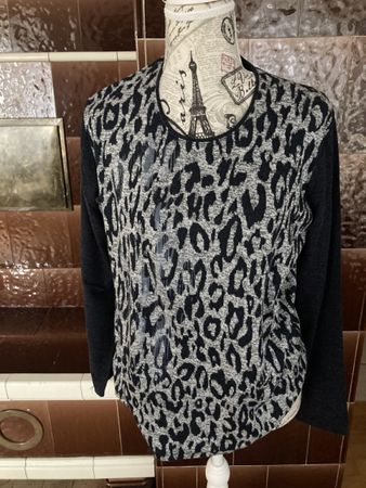 Pullimit Leo-Muster🖤Gr.M, nr.1