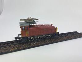Arnold 2421 Ee 3/3 Bügeleisen 16312, Analog
