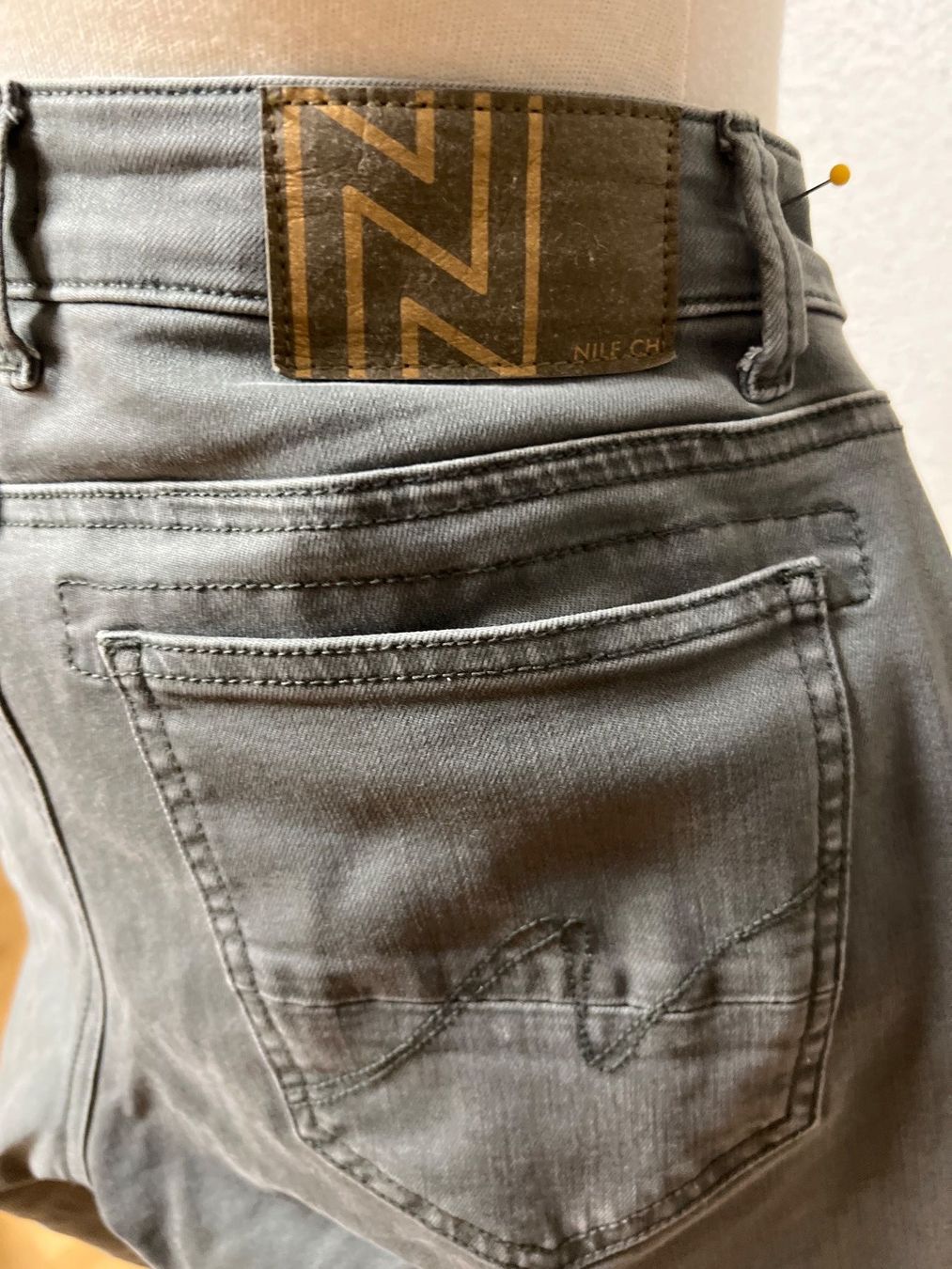 Nile Jeans: Schöne Nile Jeans xs – Usato da Maienfeld venduto da 8796 4