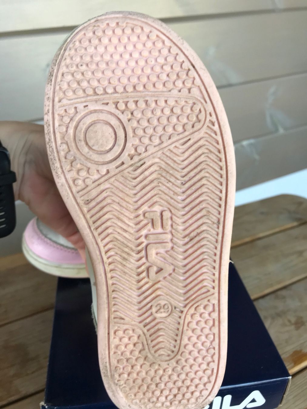 Fila Schuhe für Mädchen: FILA Winter-Sneaker Grösse 29 – Gebraucht aus Ursenbach von dia24 2