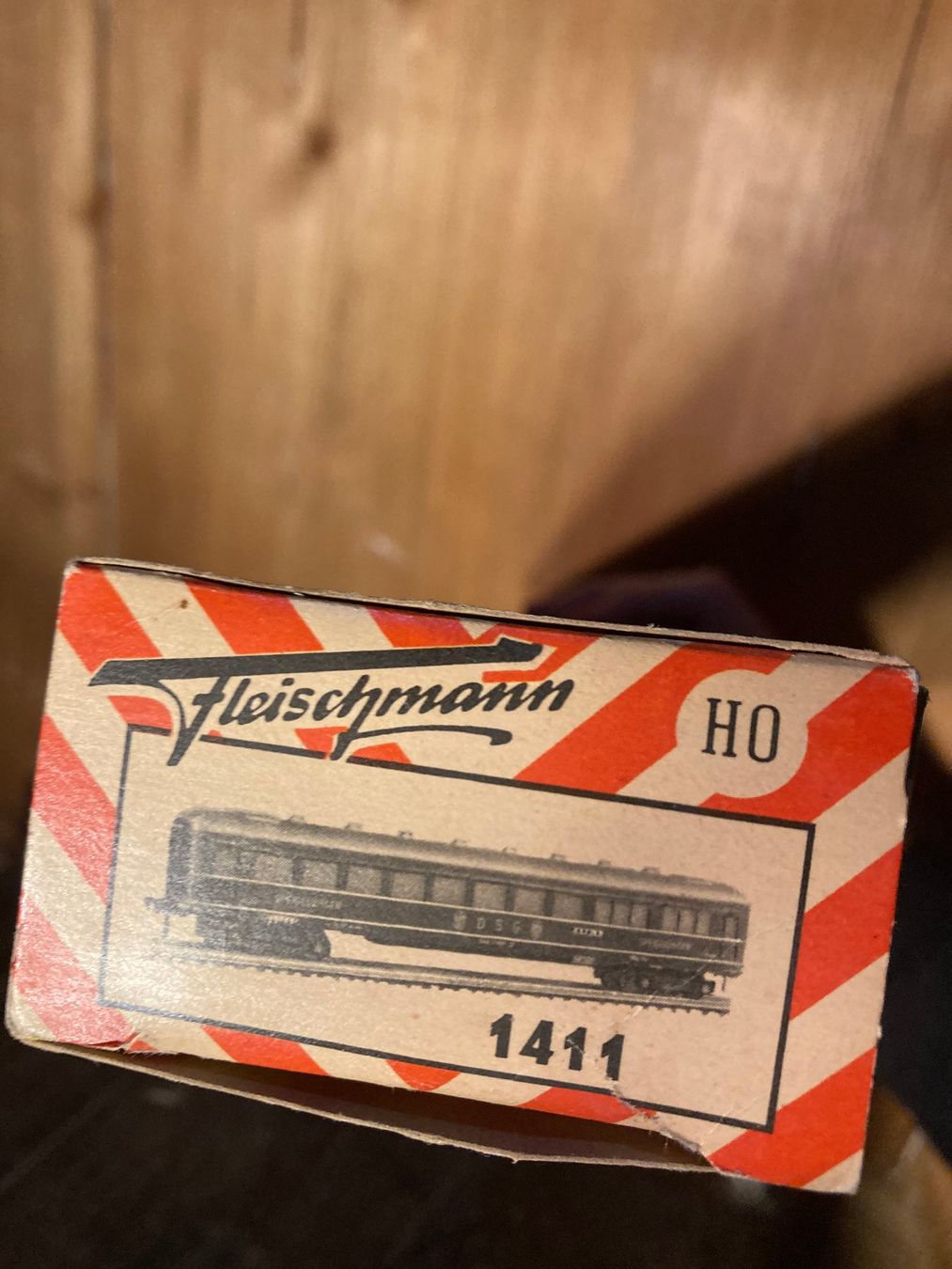Fleischmann Modellini di ferrovie: FLEISCHMANN HO 1411 DSG Berlin – Usato da St-Cierges venduto da LeRegain 2