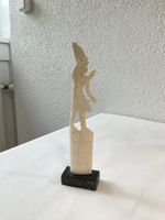 Statuette ancienne, sculpté 