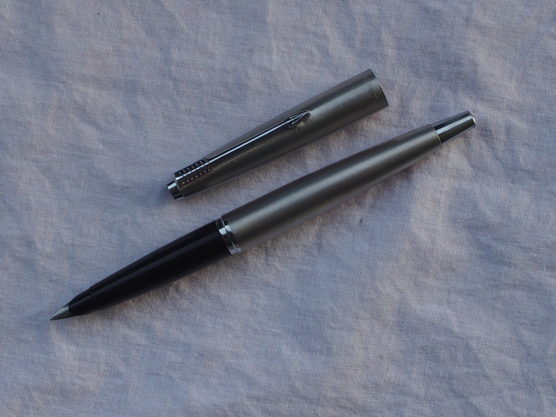 Parker Penna & Evidenziatori: Parker stylo plume, en rare version – Usato da Meyrin venduto da SRemka 2