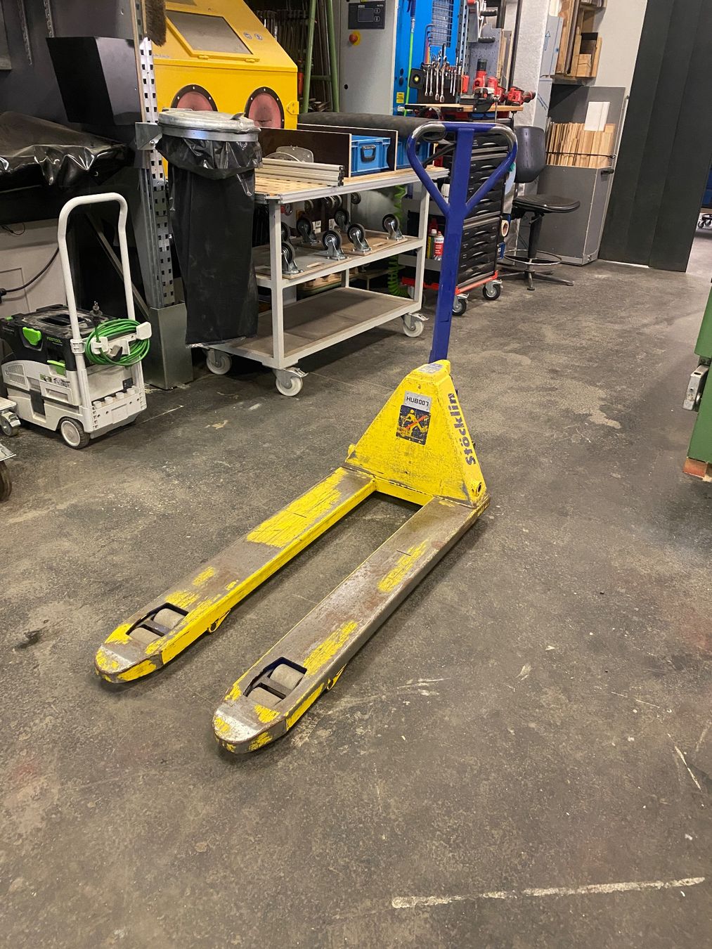 Stöcklin Carrelli elevatori e a forche: Stöcklin Handhubwagen ab 1.- – Usato da Wabern venduto da HK-Design