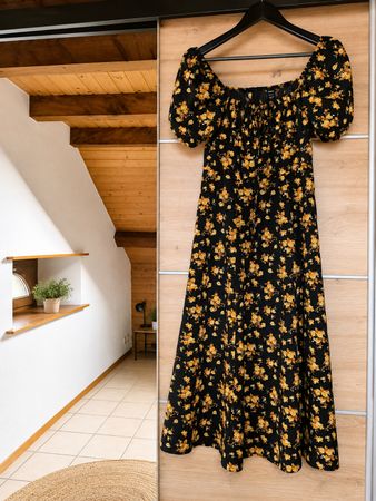 Robe longue fleurie – Taille S 🌼