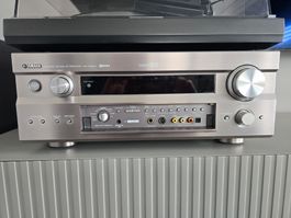 Amplificateur récepteur YAMAHA RX-V2500