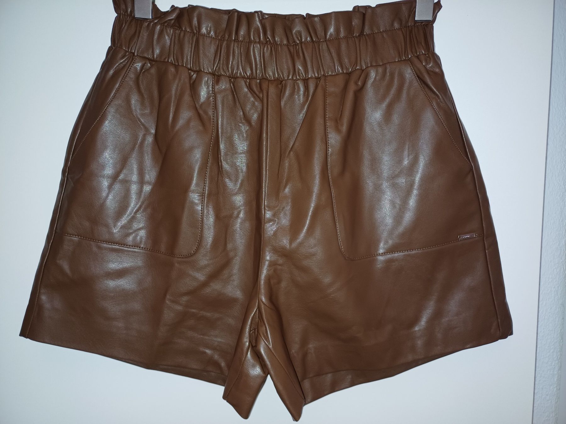 Morgan Pantaloni: Shorts mit elastischem Bund - Marke: Morgan - Grösse: 42 – Nuovo e nell'imballaggio originale da Würenlos venduto da Abracadabra26 1