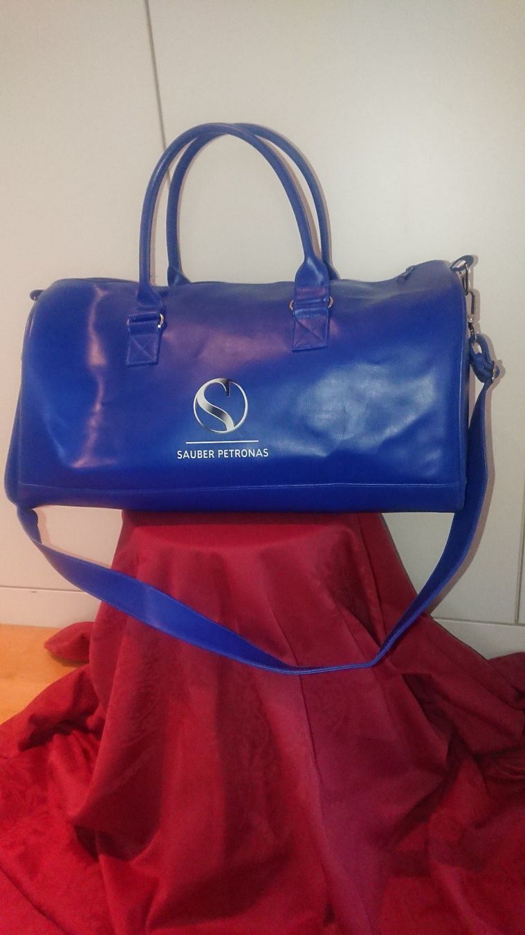 Borse: Sauber Petronas - Sporttasche / Weekender – Usato da Egg b. Zürich venduto da orwell1984 1