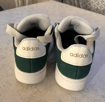 Chaussure Adidas verte