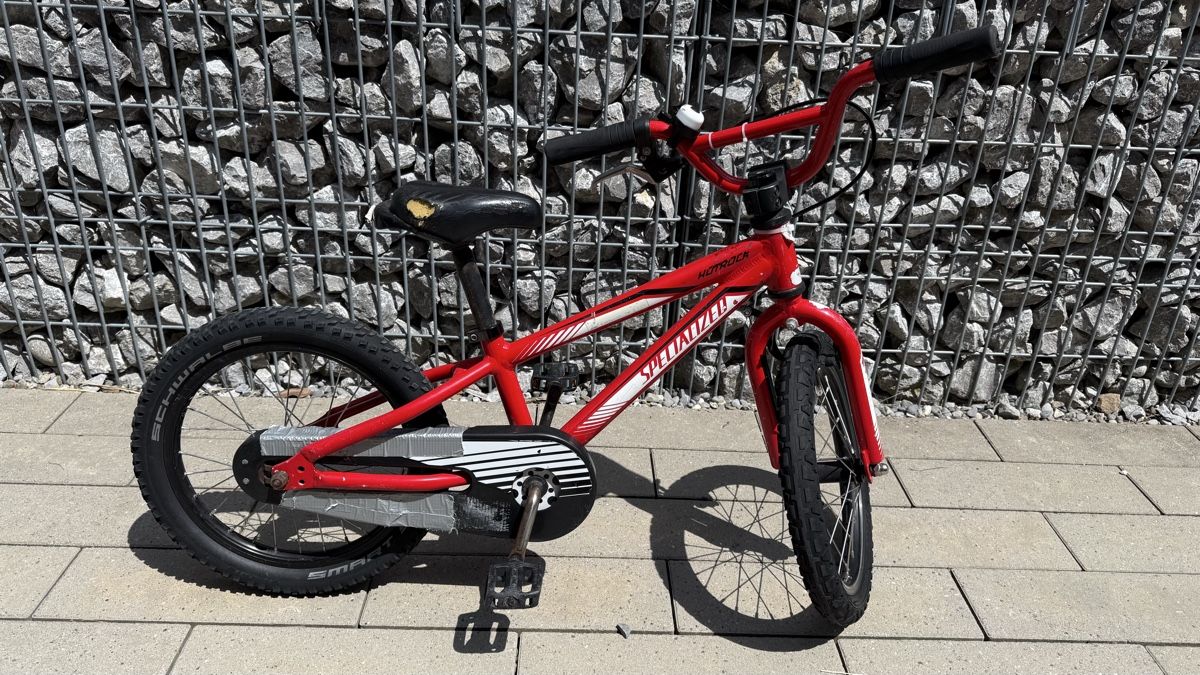 Specialized Velos: Rotes Specialized Kinderfahrrad 16 Zoll – Gebraucht aus Wichtrach von chrubischweiz 3