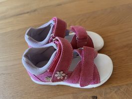 Sandalen Grösse 25