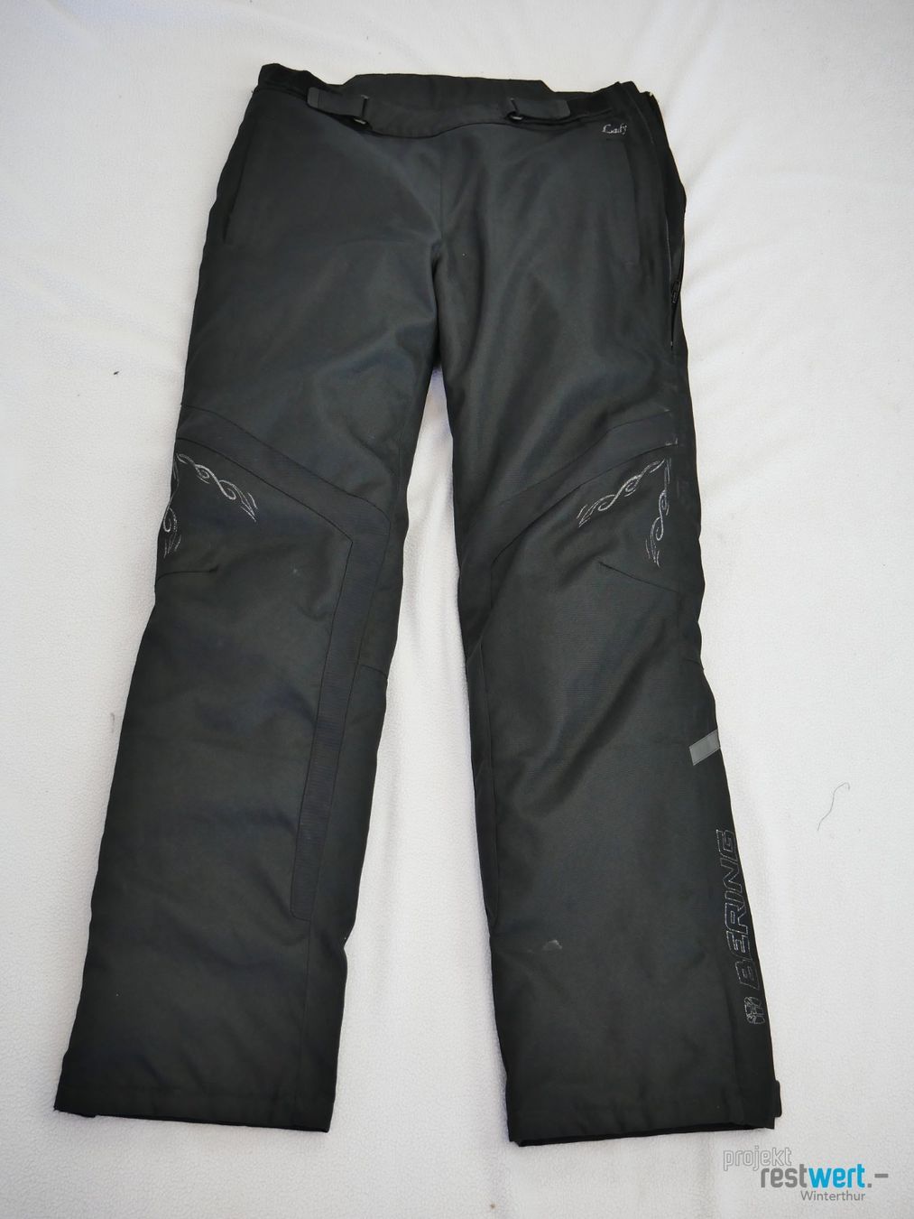 Pantaloni: BERING Motorradhose Lady Dynamic, schwarz Gr. 40 – Usato da Winterthur venduto da Restwert_Winterthur