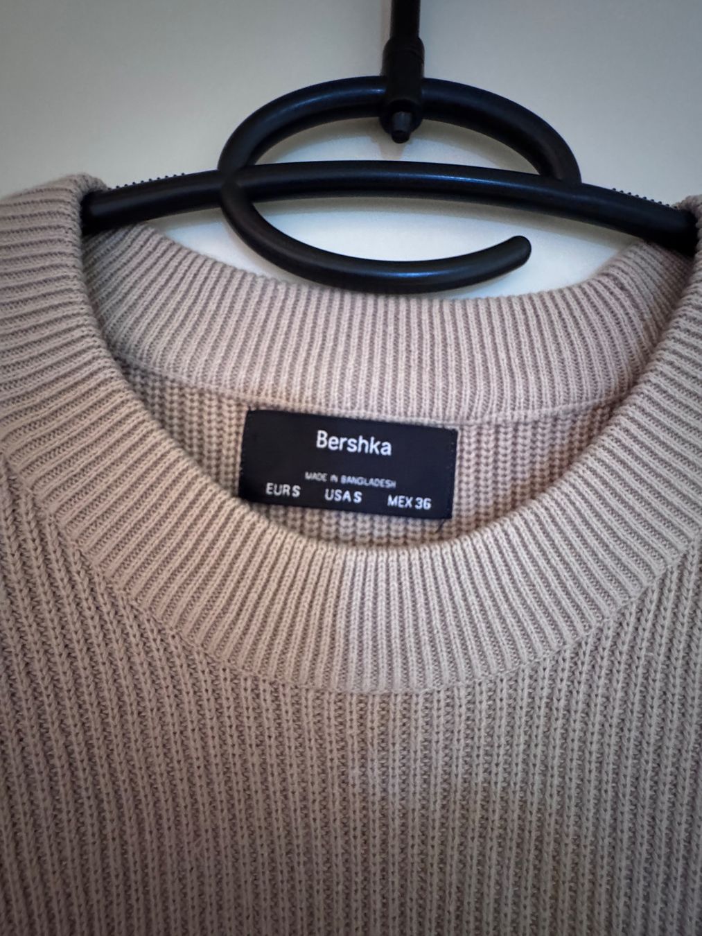 Bershka Maglioni & Felpe: Pull Bershka beige - taille S – Usato da Genève venduto da Lucie.hwrth 2