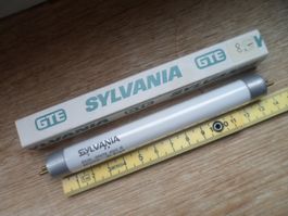 mini Fluoreszent- Leuchtrohr SYLVANIA kaltweiss F4W/CW
