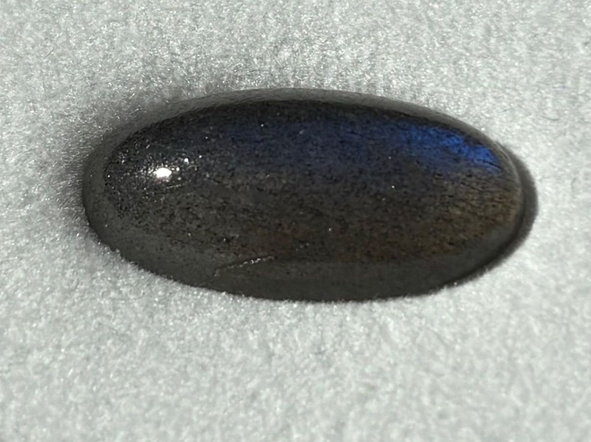 Pietre preziose: Labradorit Oval 8.7 ct. – Usato da Brugg AG venduto da lau_9rvy 1