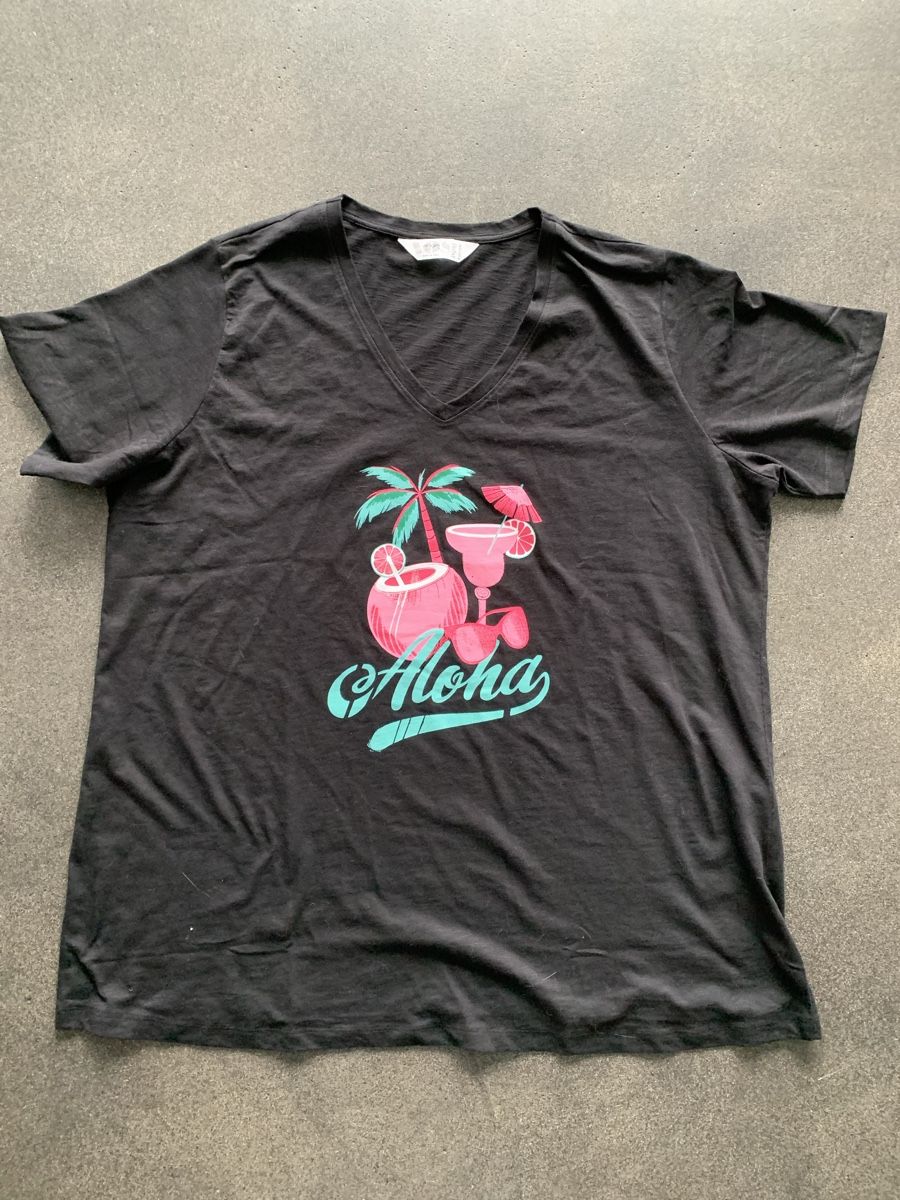 T-shirt: T-Shirt Grösse 50 neu – Nuovo (secondo la descrizione) da Thun venduto da Chrabu