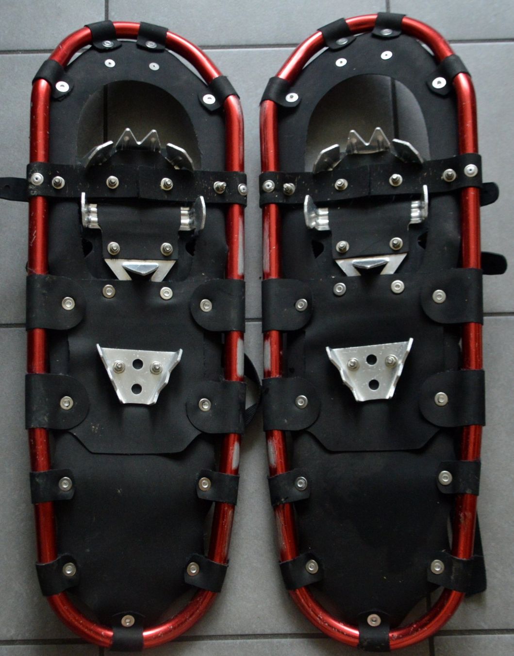 Scarpe da uomo: Adventuridge Schneeschuhe / Raquettes à neige – Usato da Collonges venduto da arashee 3