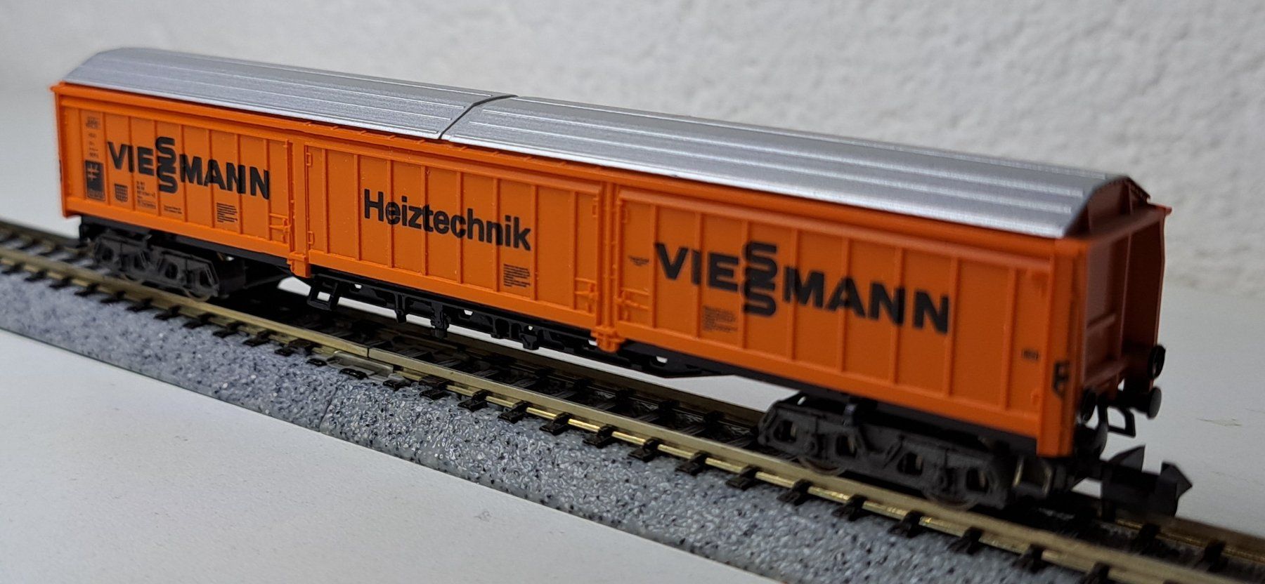 Fleischmann Modellini di ferrovie: Viessmann Güterwagen Fleischmann Spur N – Usato da Salez venduto da rhb-spur-n 1