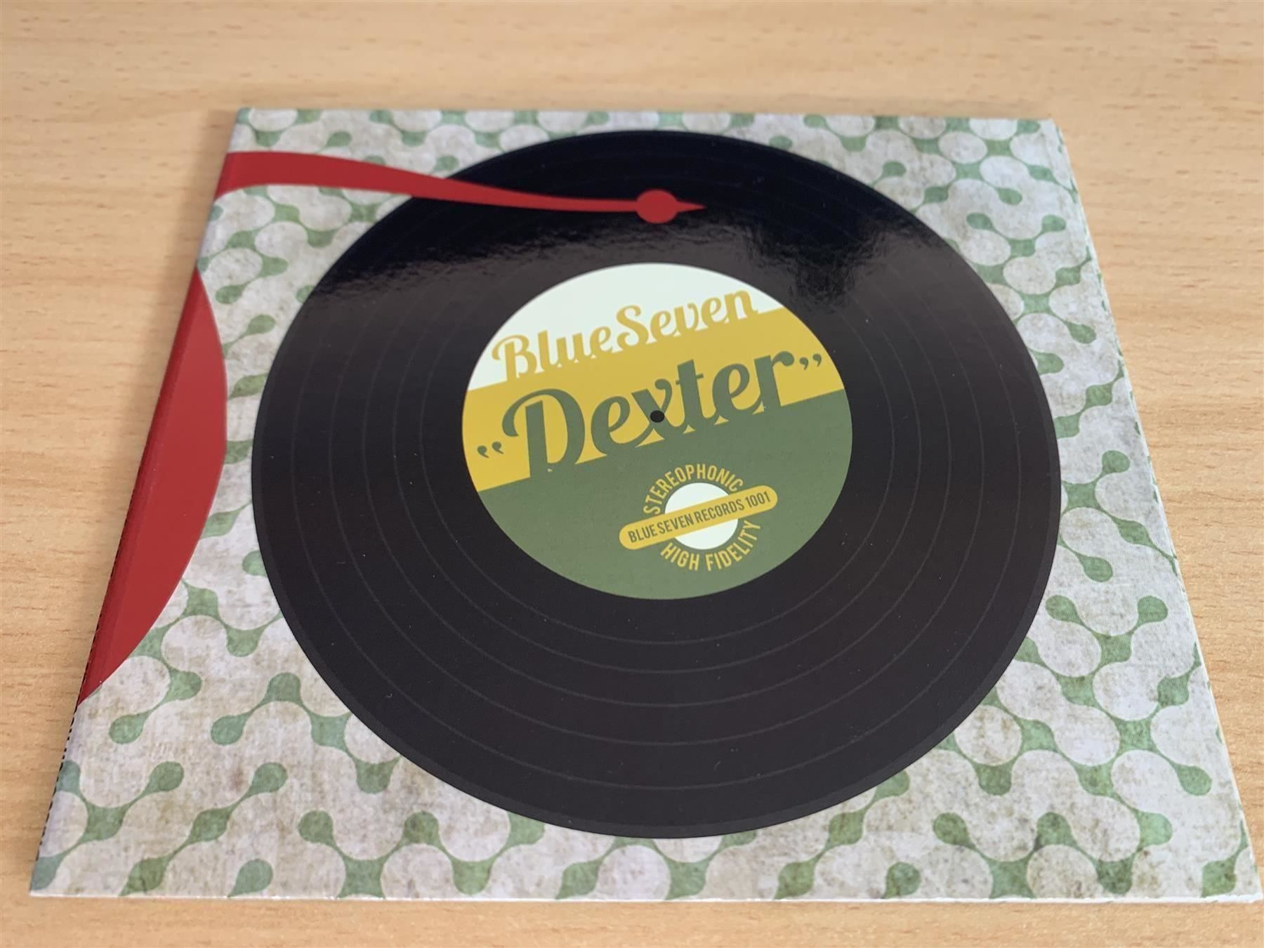CD: BlueSeven - Dexter – Usato da Rikon im Tösstal venduto da Alpenmutz