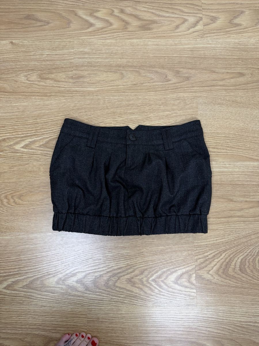 Gonne: Chic Bubble Skirt - Size 36  – Usato da Knonau venduto da Grapesvintage 7