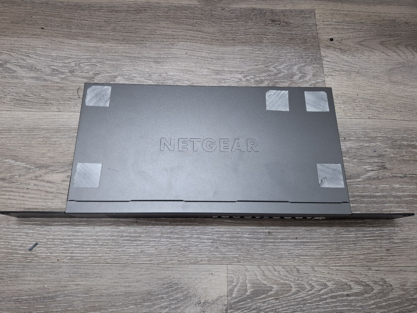 Netgear Hub & Switch: Netgear XS508M 10Gbit Switch – Usato da Wila venduto da luc_jq7c 2