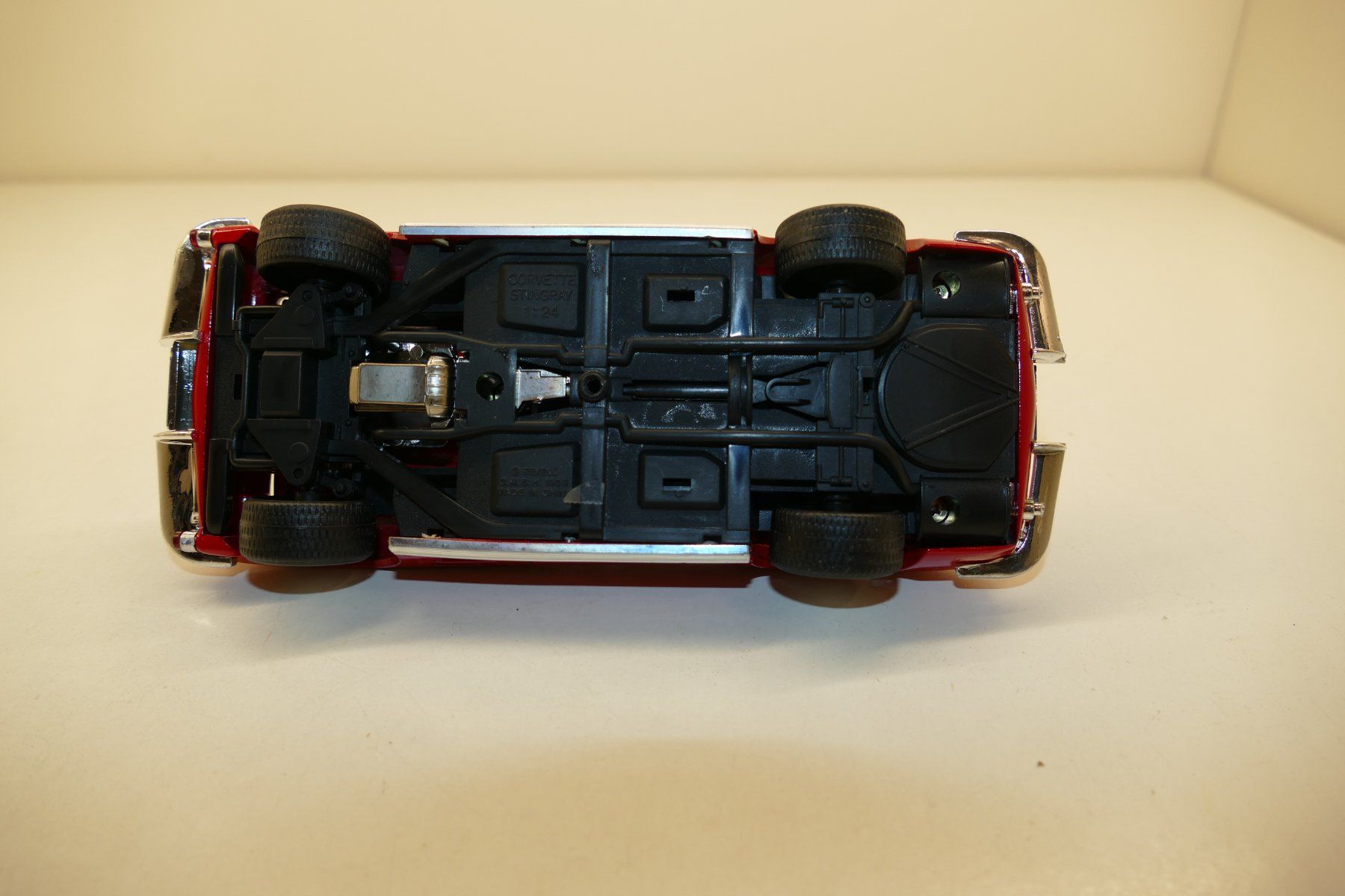 Revell Modellini d'auto: Revell 1:24: Corvette Stingray – Usato da Niederhasli venduto da rail-duerst 6