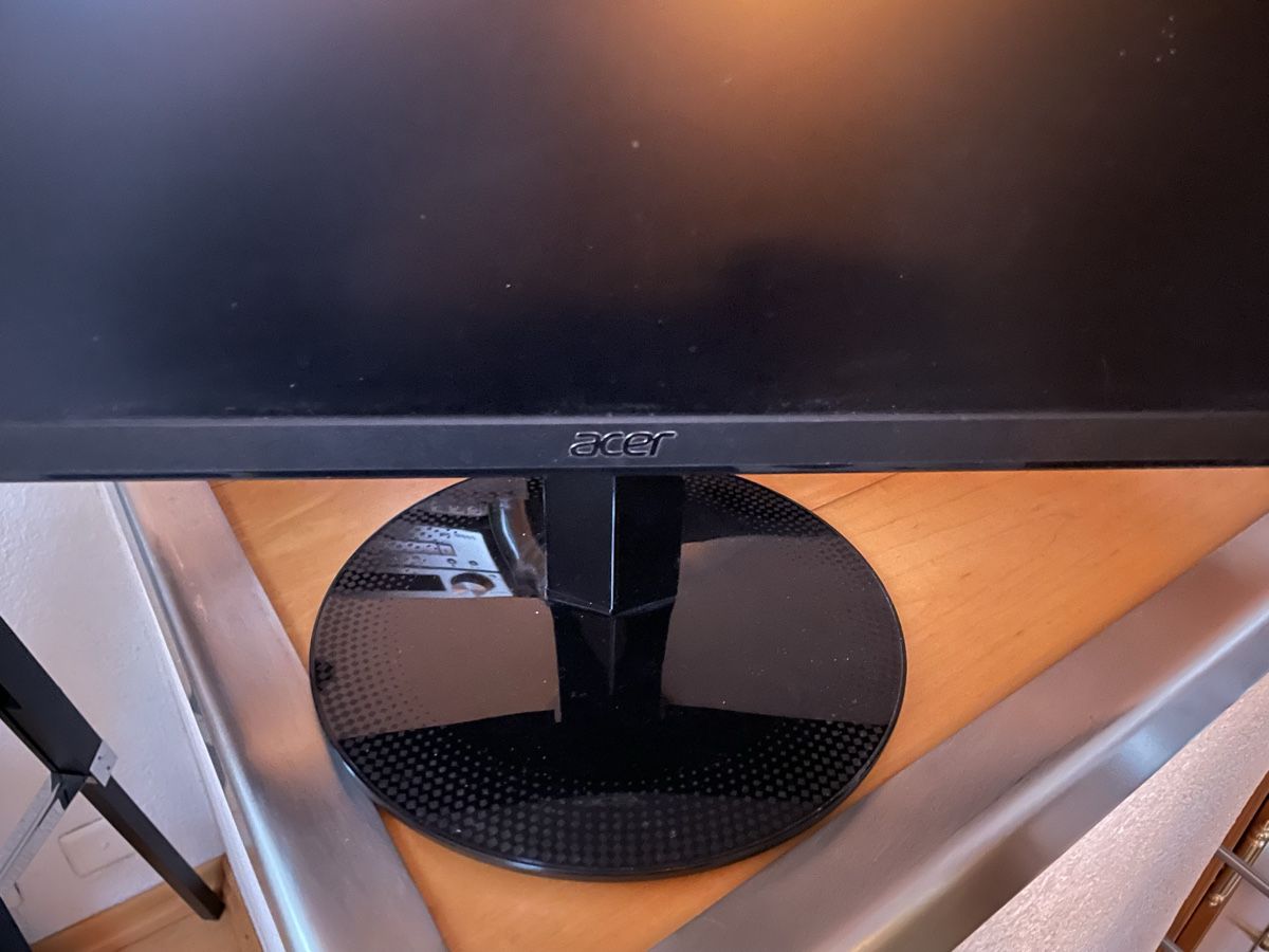 Acer Monitor: Bildschirm Acer 23,8 Zoll – Usato da Müllheim Dorf venduto da Dimitricardo 1
