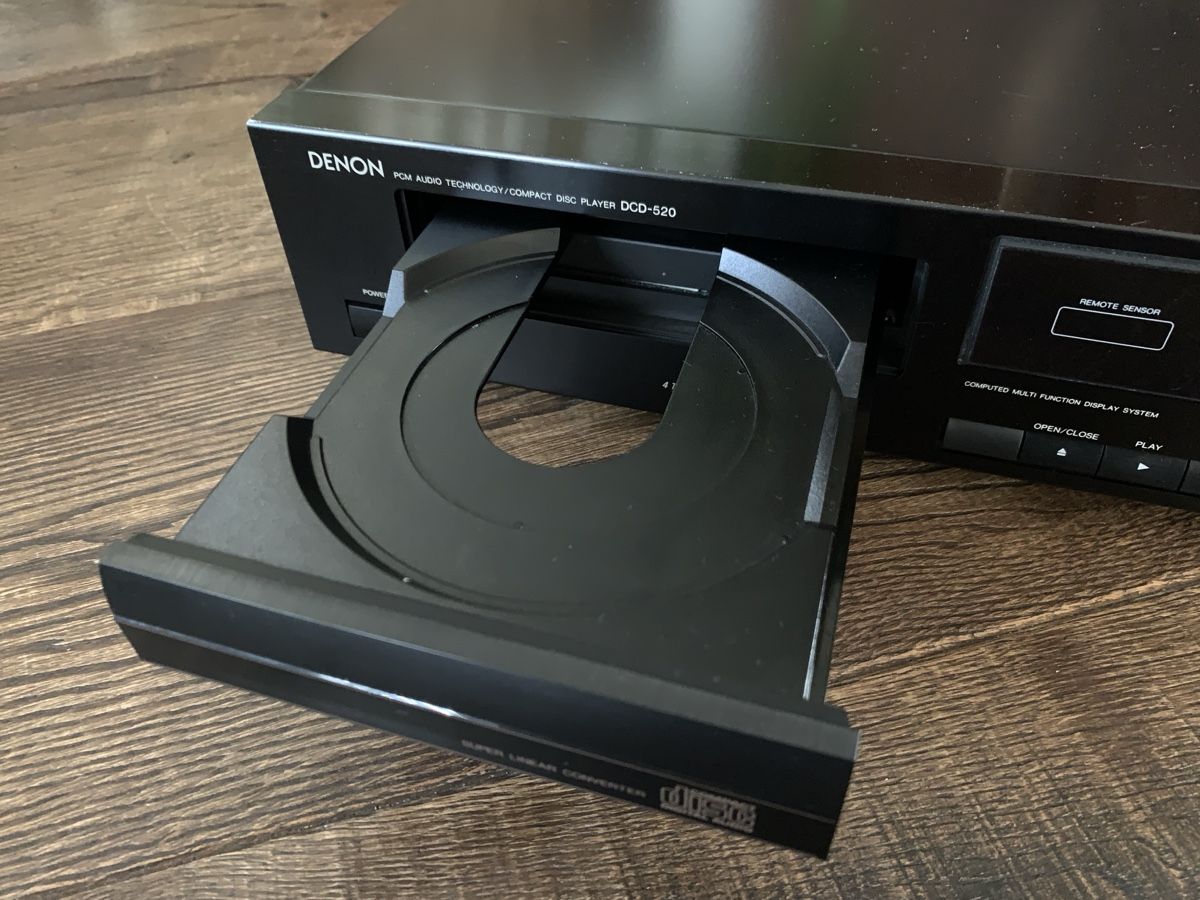 Denon Multimediaplayer & Streamer: Denon DCD-520 CD Player – Gebraucht aus Basel von ece2108 5