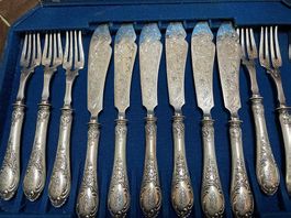 Antikes Fischbesteck / Besteckkasten komplett 24 tlg