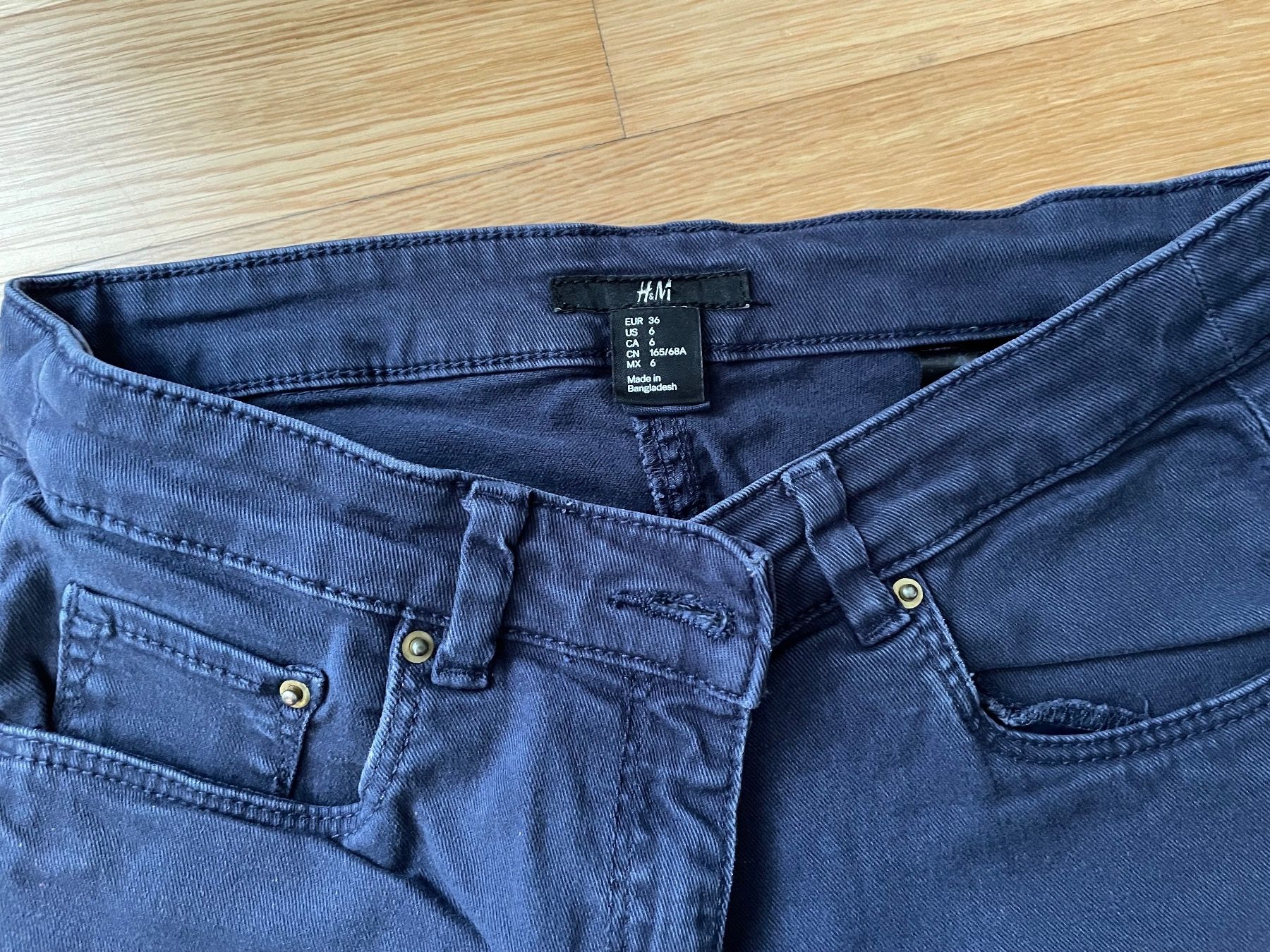 H&M Hosen: H&M Hose – Gebraucht aus Zürich von Sonnenschein_ 2