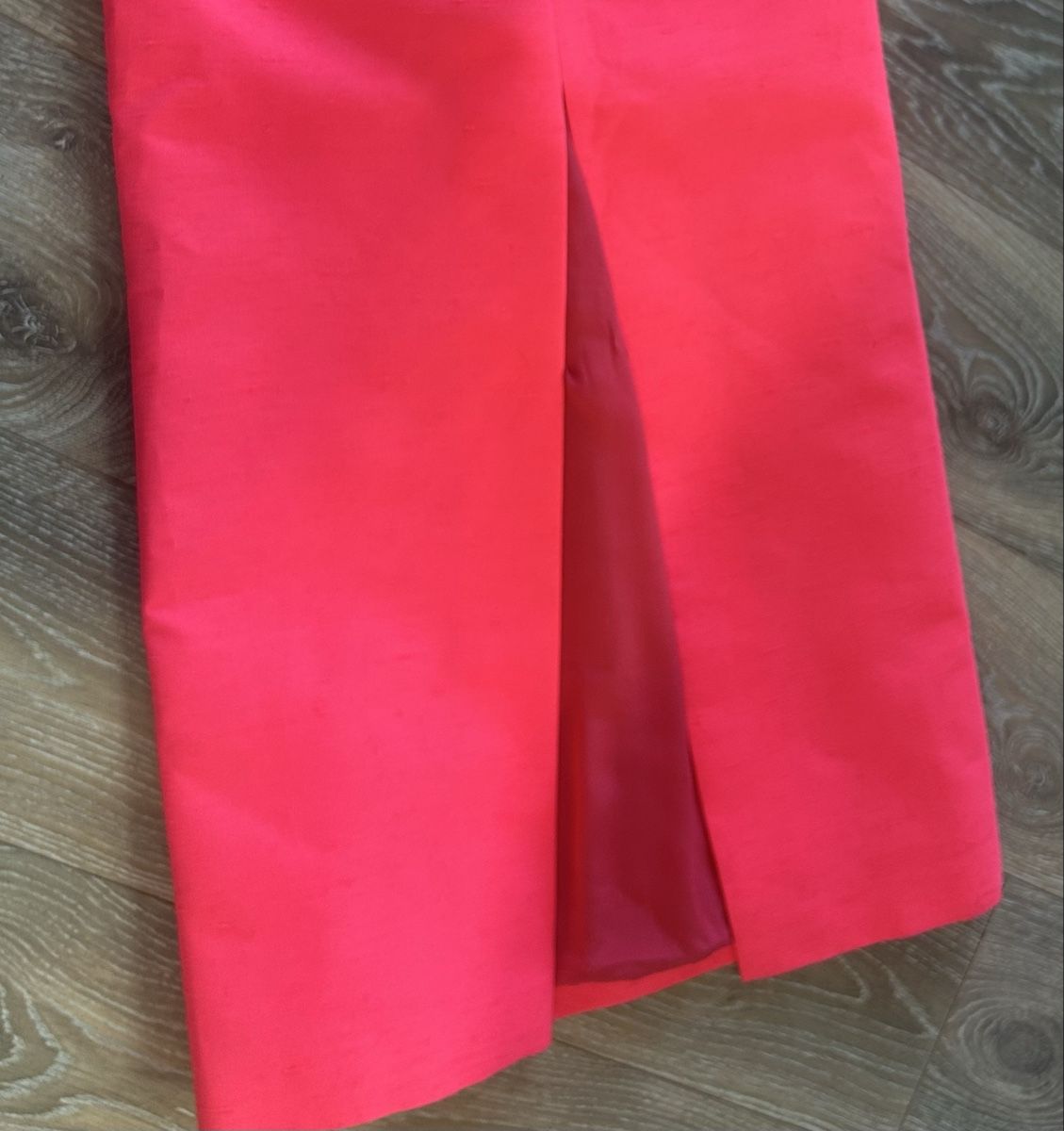 Gucci Vestiti: Gucci Hot Pink Kleid mit Schlitz – Nuovo e nell'imballaggio originale da Zürich venduto da nin_mk8s 6