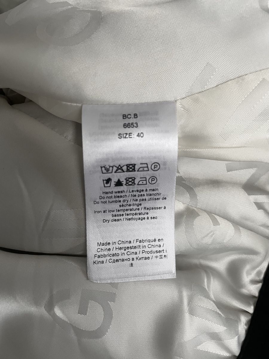Ganni Giacche: Bomberjacke GANNI – Nuovo e nell'imballaggio originale da Turgi venduto da cotonniers 4