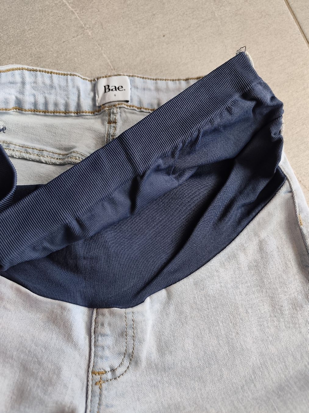 Jeans: Jeans de grossesse Bae the label S – Neuf (Voir description) à Martigny par Vintage-23 3