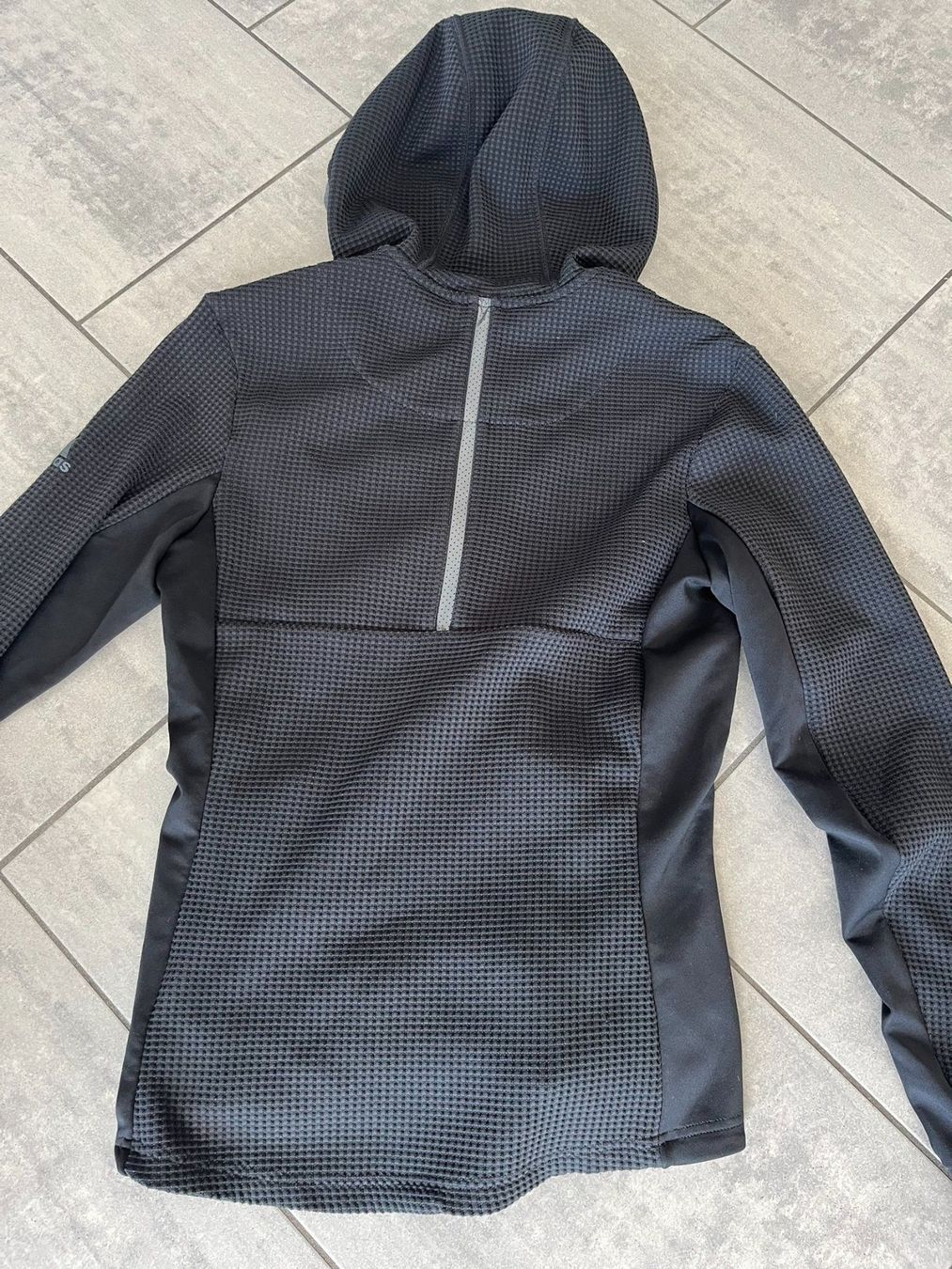 Giacche: ADIDAS Trainingsjacke Schwarz – Usato da Otelfingen venduto da Denis_ZH 4