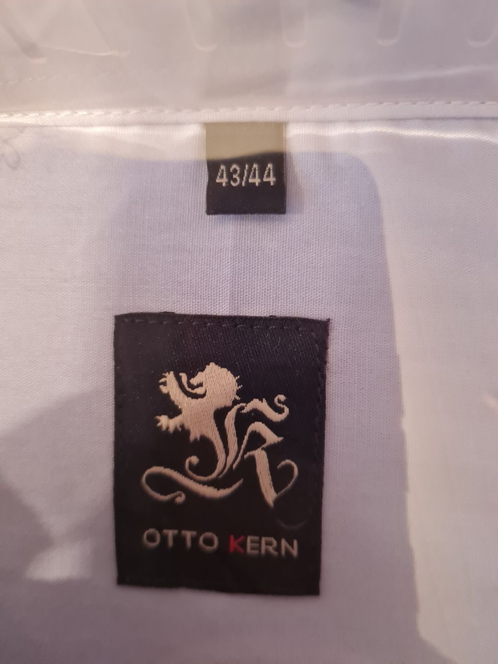 Camicie: Herrenhemd kurzarm – Nuovo e nell'imballaggio originale da Würenlos venduto da Dodo7