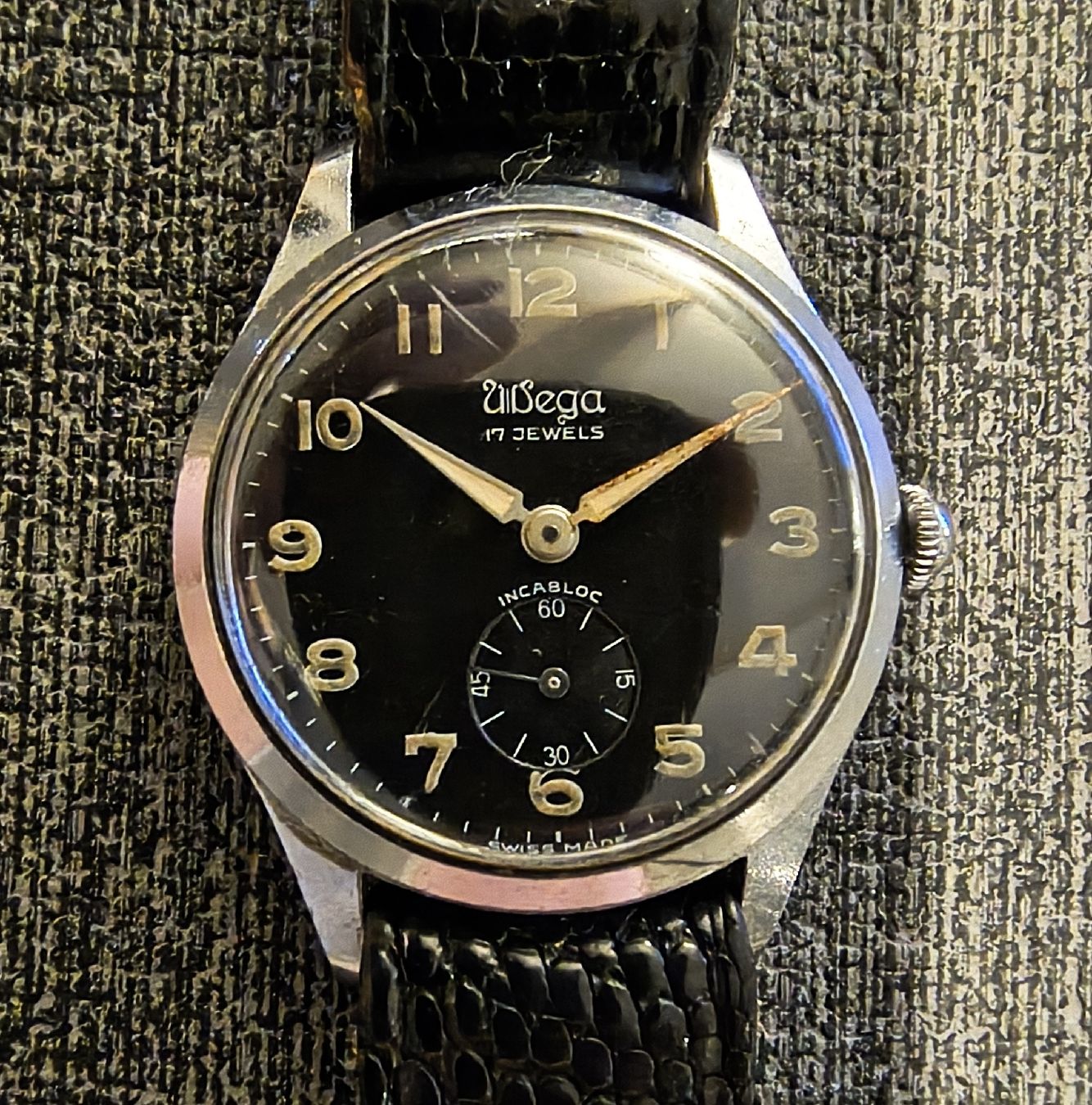 Wega Uhren: montre style militaire WEGA, année 40 – Gebraucht aus Morens FR von John_Doe_1981 1