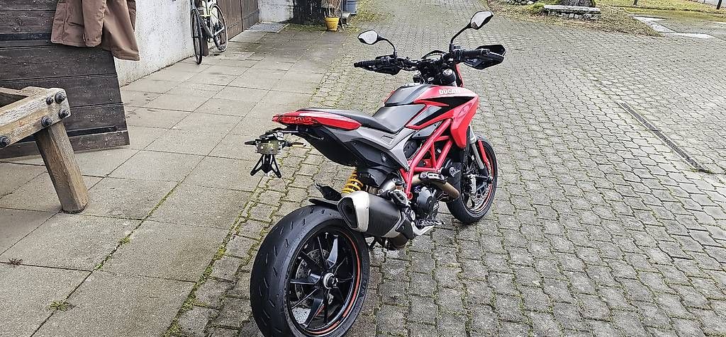 Strada: Moto Ducati hypermotard 821 – Usato da Onex venduto da fpittueo 3