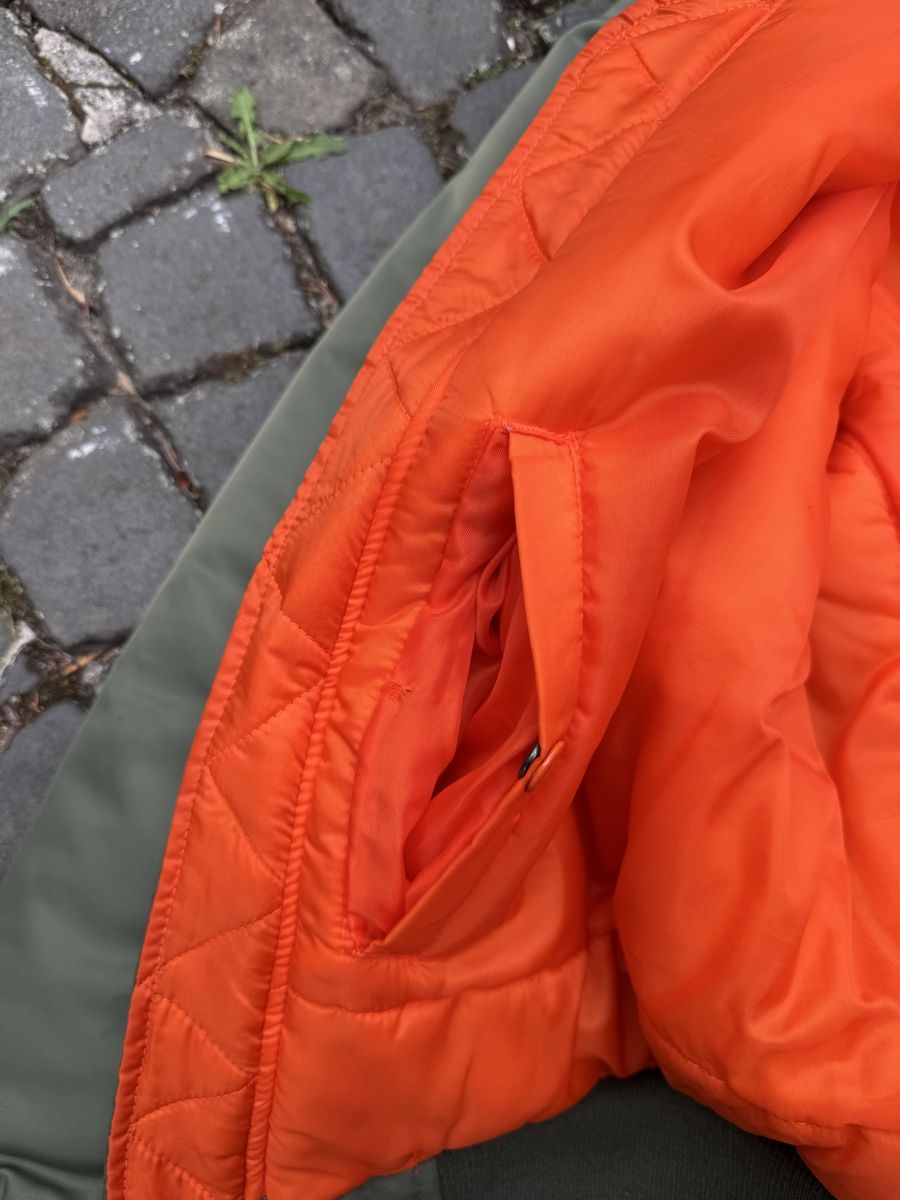 Alpha Industries Jacken: Alpha Industries MA-1 Bomber Jacket Khaki M Classic – Gebraucht aus Effretikon von rus_2l2p 7