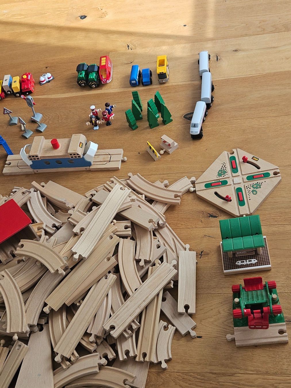 Brio Spielzeuge: Briobahn Megaset – Gebraucht aus Rorschacherberg von Oberhaupt79 9