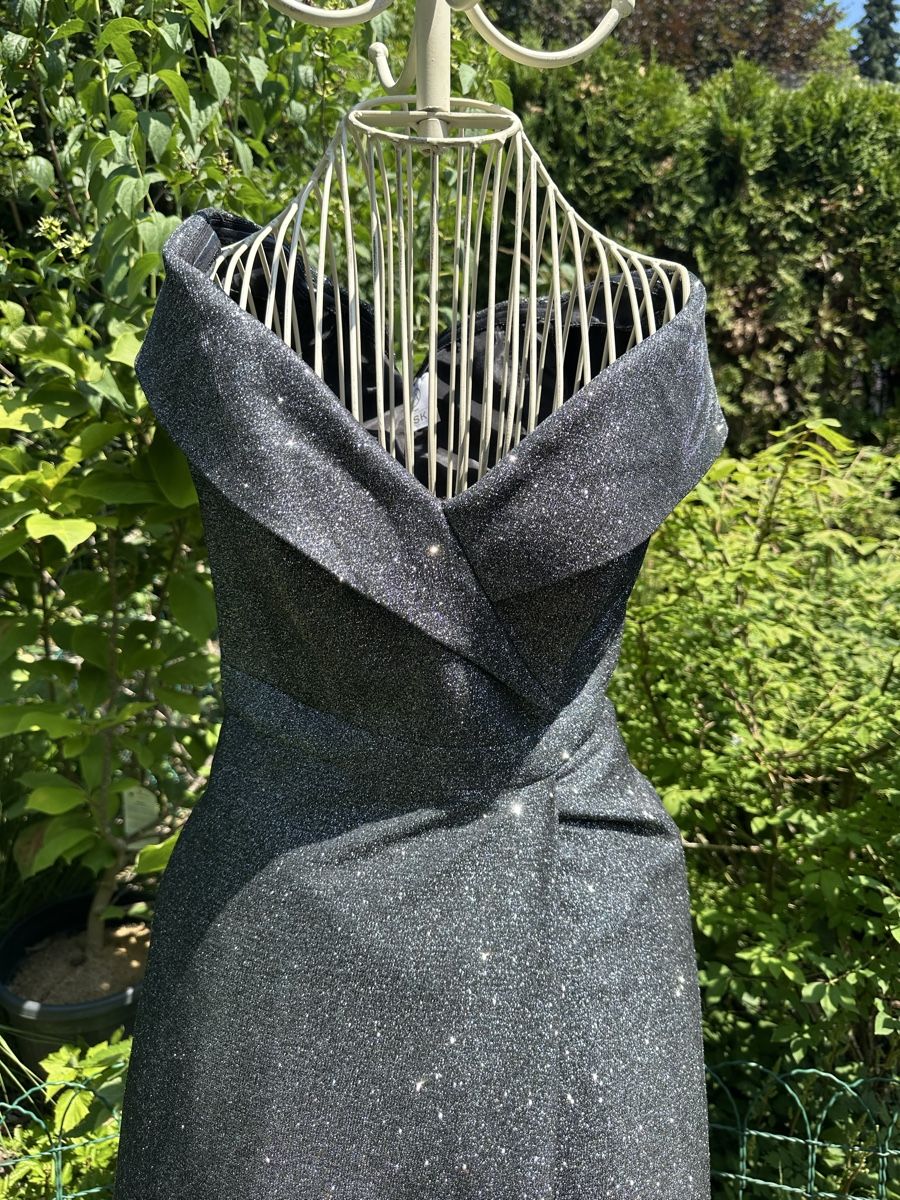 Vestiti: Abendkleid silber glitzernd mit Schlitz und Seitentaschen – Usato da Olten venduto da Barola01 5